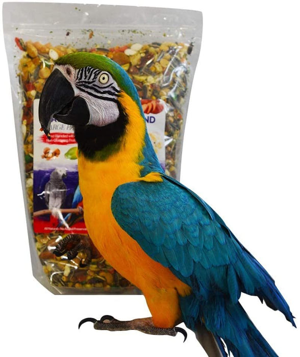 Birds LOVE All Natural Garden Blend Bird Food for Lovebirds, Parakeets, Cockatiels, Conures, Quakers, Cockatoos, Macaws and All Sized Birds