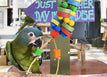 Birds LOVE Hanging Bagels and Plastic Flowers Bird Toy for Medium Birds Cages or Playgym